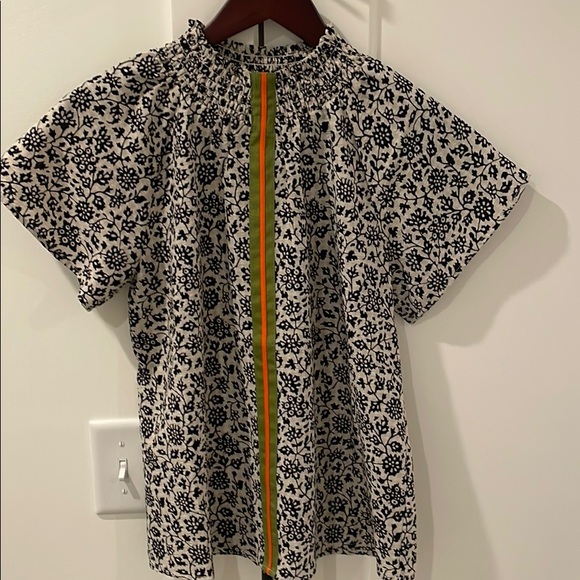 THML XS short sleeve top - Picture 1 of 1